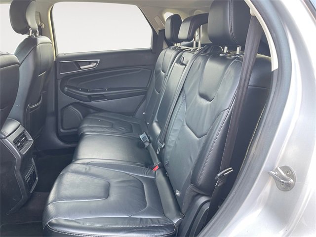 Used 2016 Ford Edge Titanium w/ Technology Package image 13