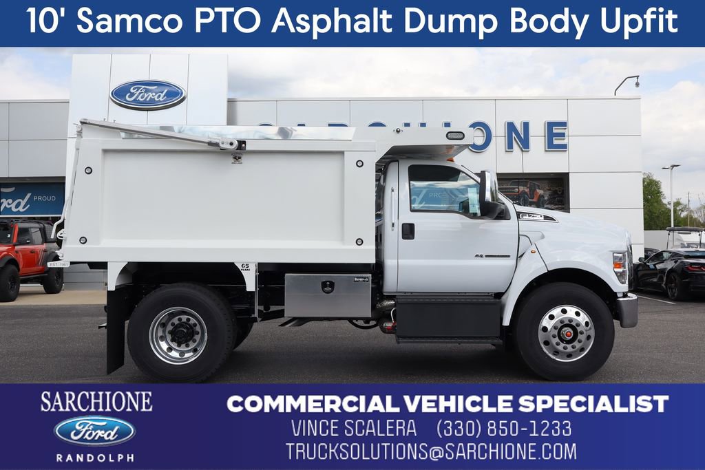 New 2026 Ford F750 2WD Regular Cab Super Duty image 1