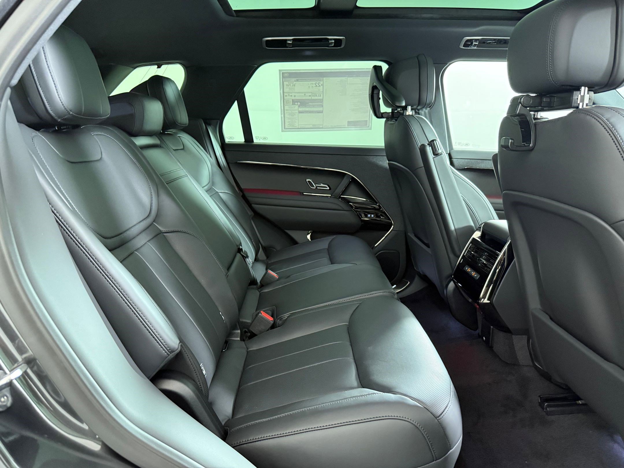 New 2026 Land Rover Range Rover Sport Dynamic SE AWD/4WD image 27