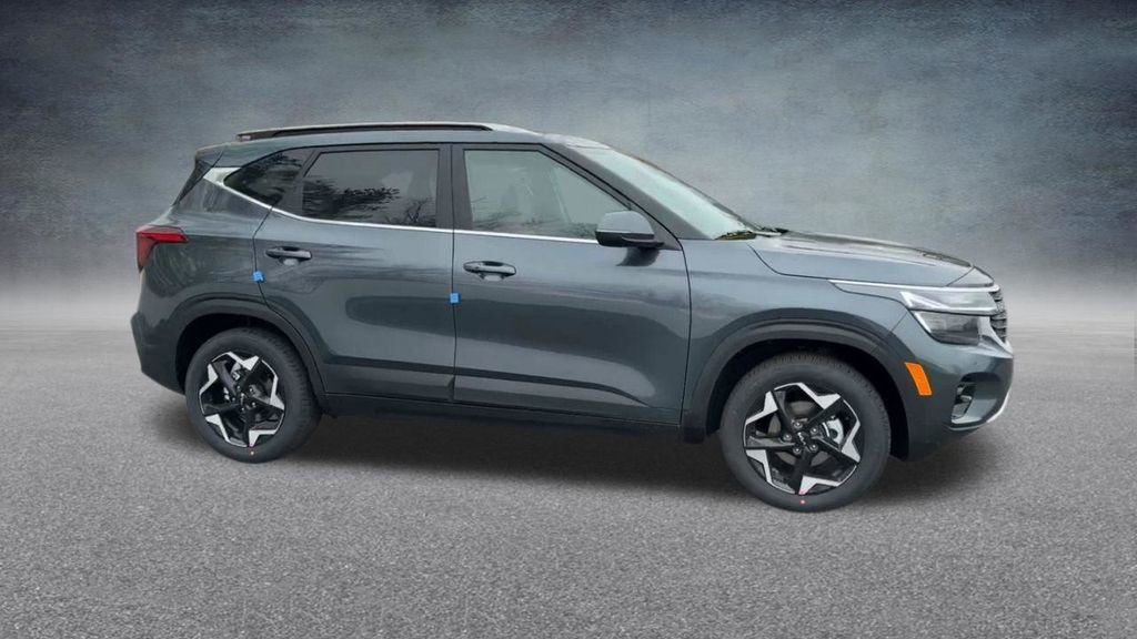Used 2024 Kia Seltos EX image 26