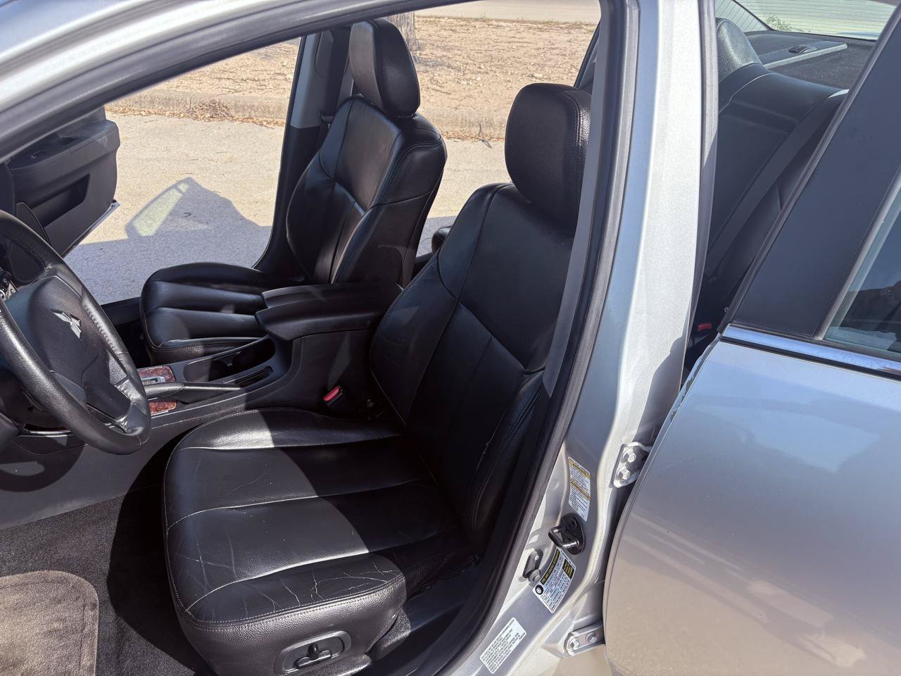 Used 2012 Mitsubishi Galant ES FWD image 35
