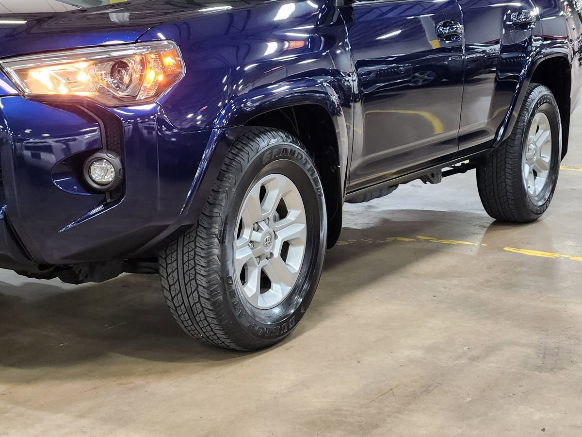 Used 2022 Toyota 4Runner SR5 Premium w/ Moonroof Package image 17