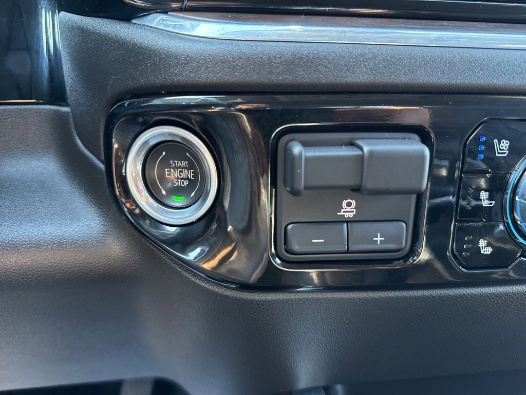 Used 2023 GMC Sierra 1500 SLT w/ SLT Premium Package image 30