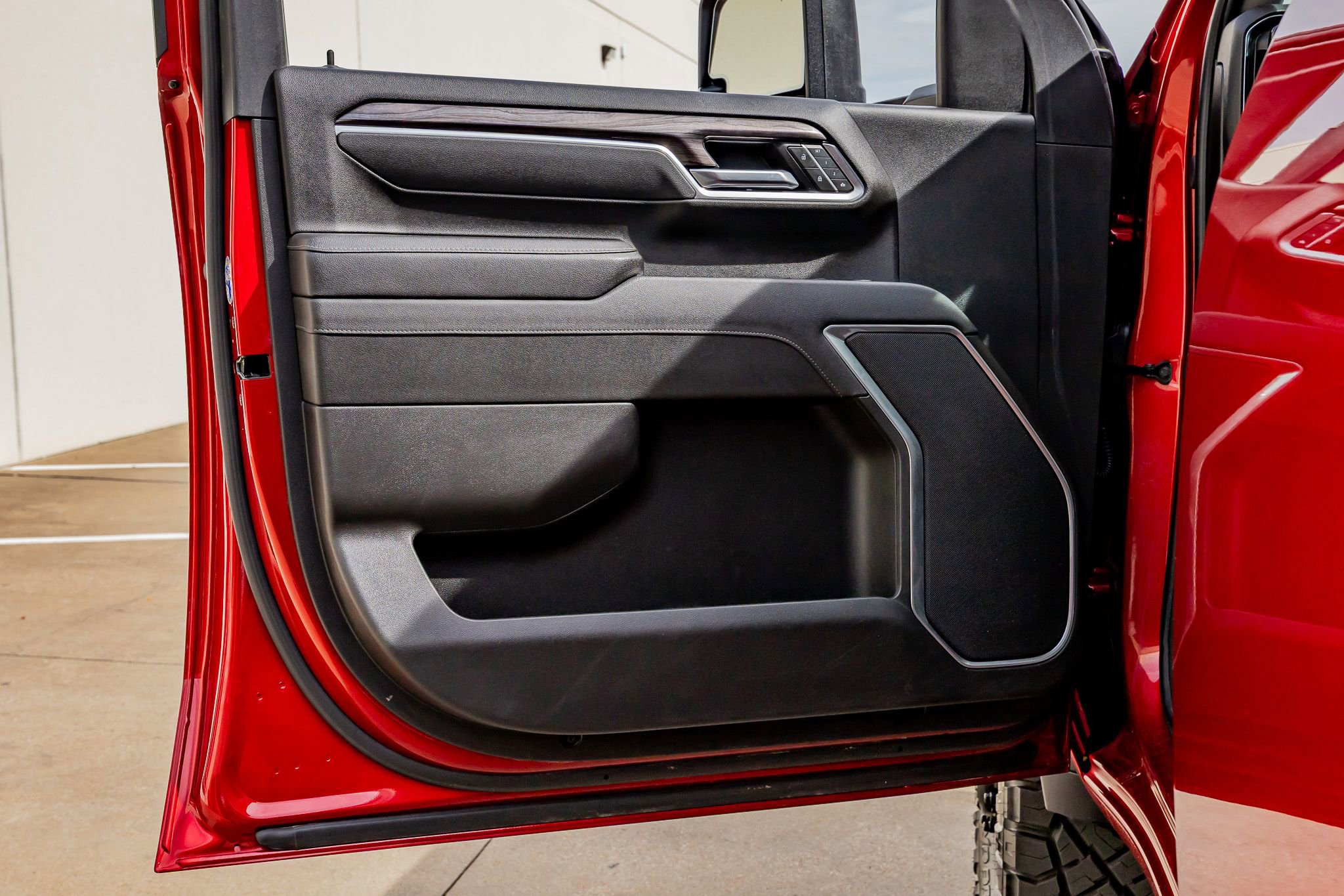 Used 2026 Chevrolet Silverado 3500 LTZ AWD/4WD image 33