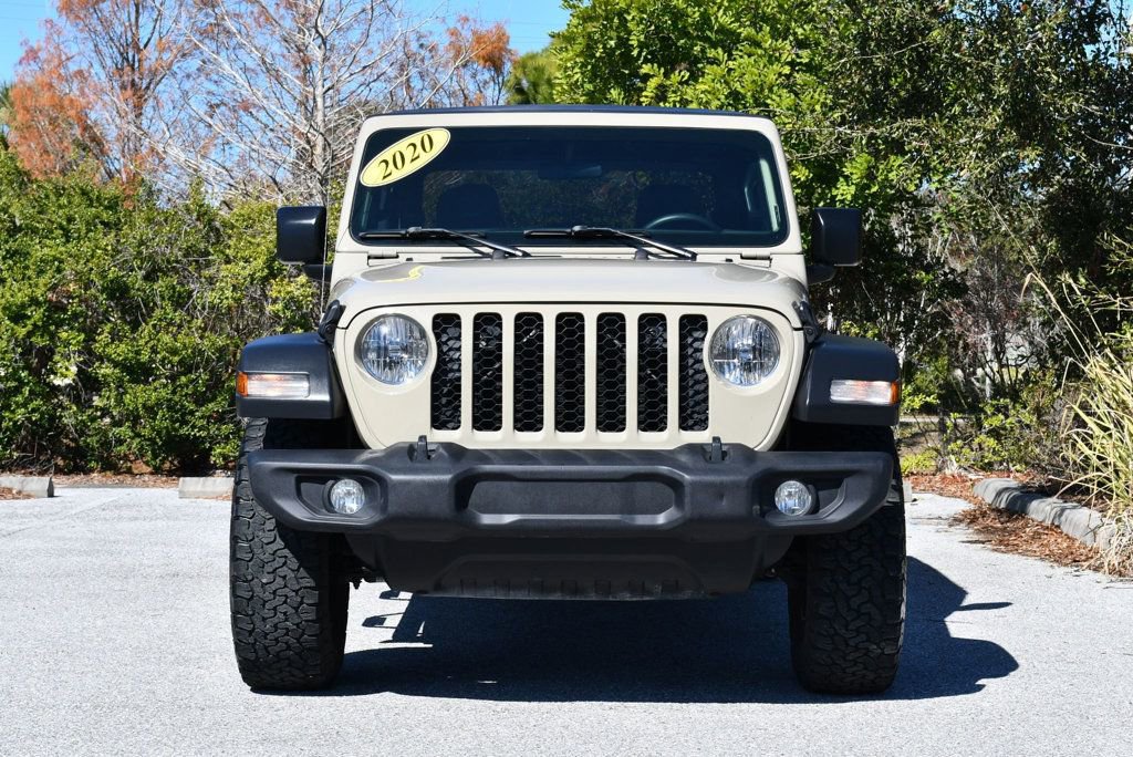 Used 2020 Jeep Gladiator Sport w/ Trailer Tow Package image 39