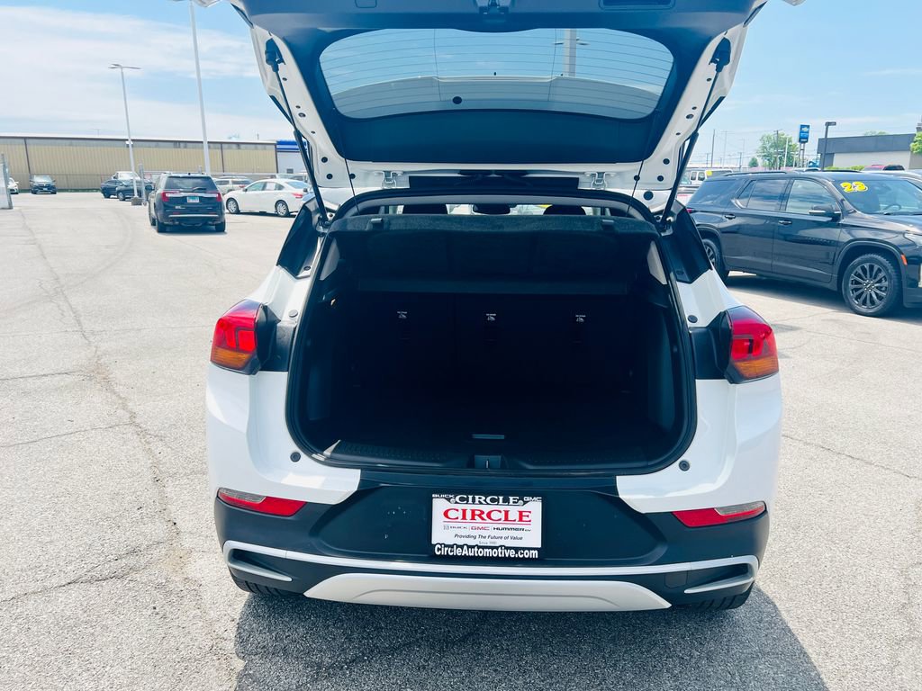 Used 2023 Buick Encore GX Preferred w/ Cold Weather Comfort Package FWD image 34