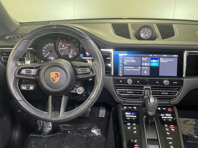 Certified 2023 Porsche Macan Turbo AWD/4WD image 26