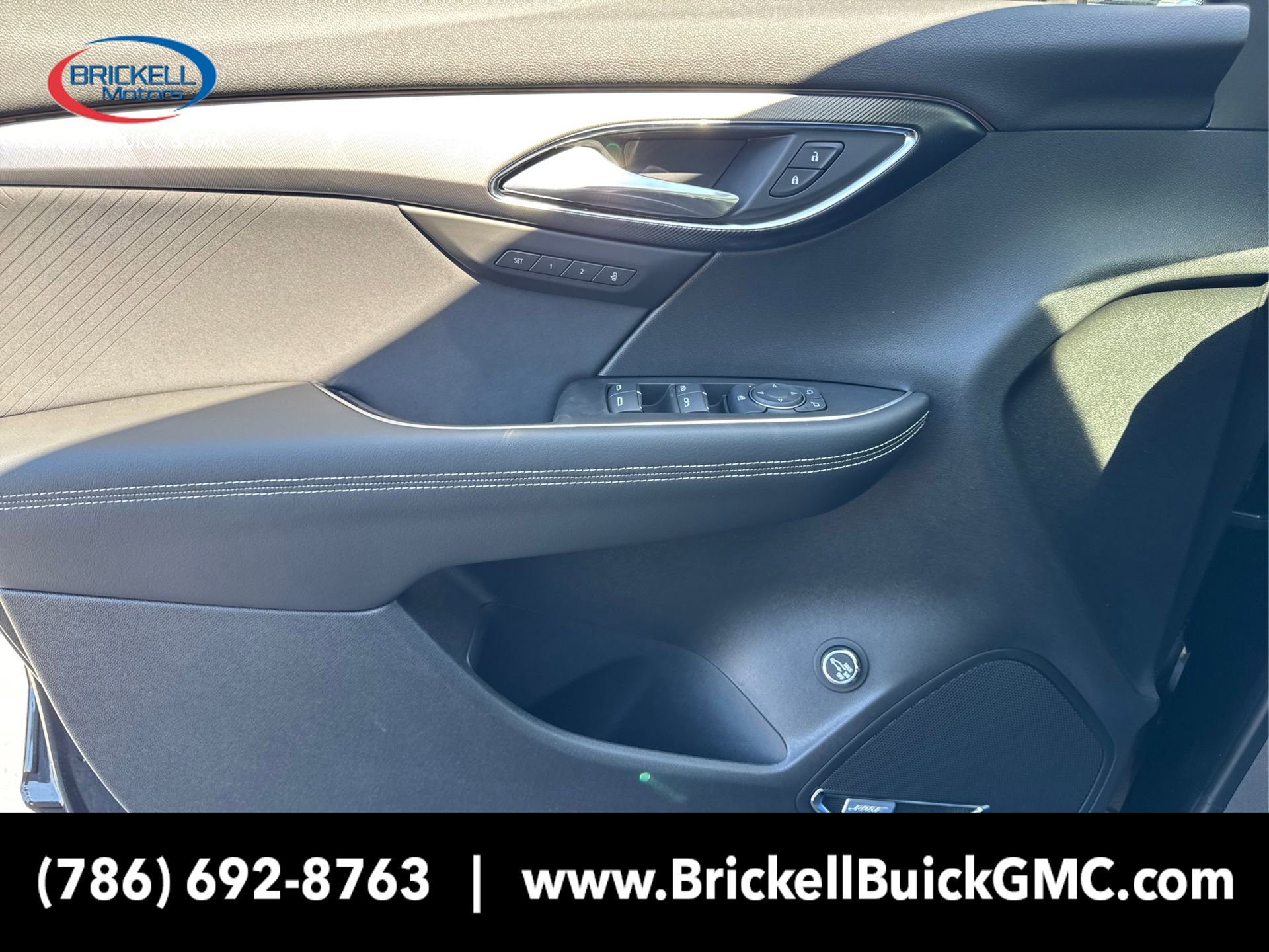 New 2025 Buick Envision Sport Touring image 24