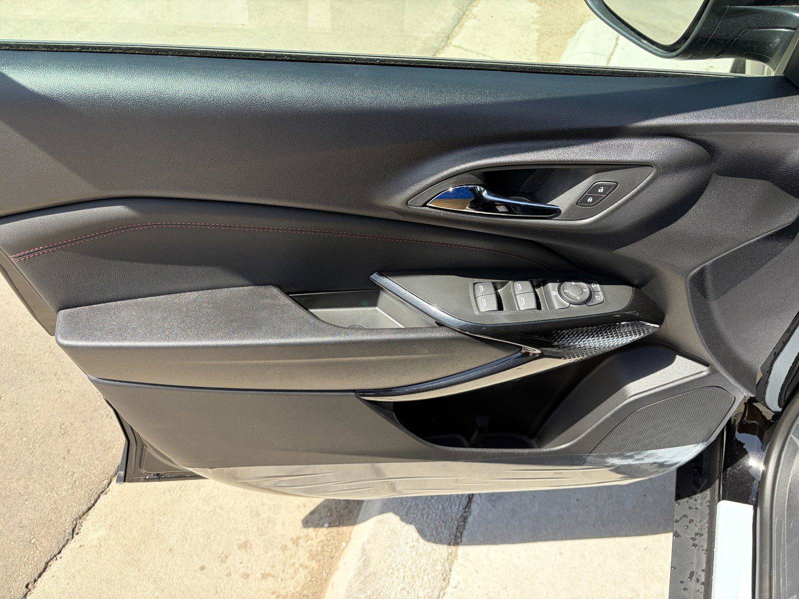 New 2026 Chevrolet Trax RS w/ Driver Confidence Package FWD image 9