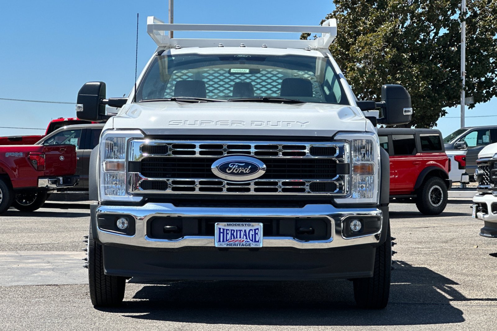 New 2024 Ford F450 XL w/ XL Chrome Package RWD image 9