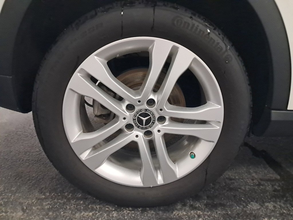 Used 2018 Mercedes-Benz GLA 250 4MATIC image 25