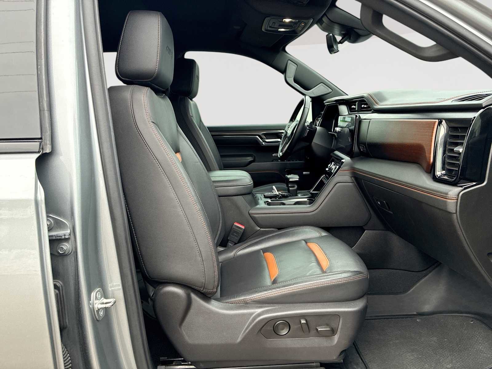 Certified 2024 GMC Sierra 1500 AT4 w/ Technology Package image 29