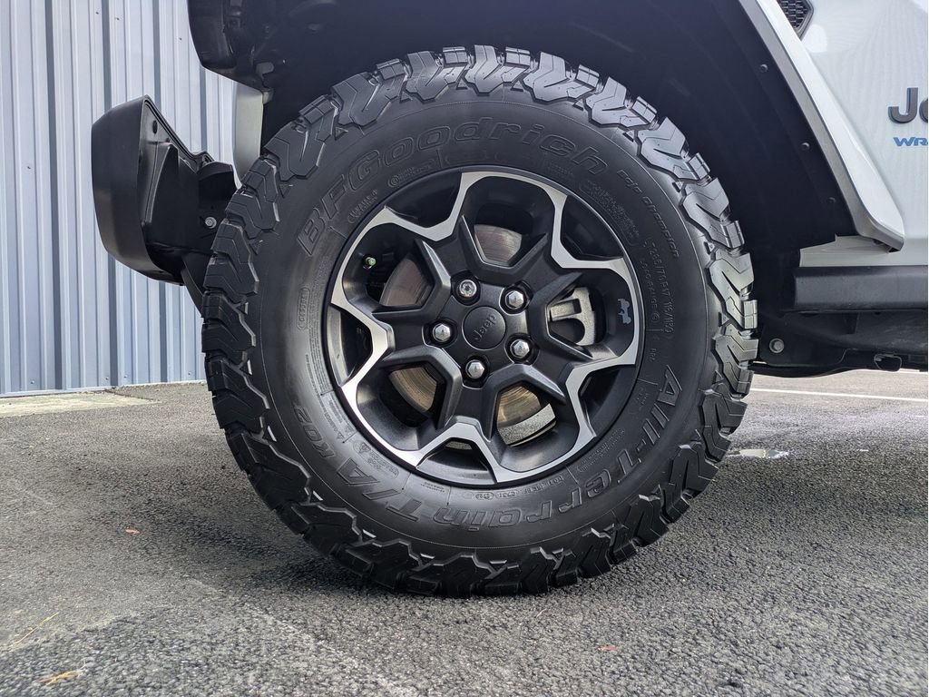 Used 2021 Jeep Wrangler Unlimited Rubicon 4xe w/ Cold Weather Group AWD/4WD image 27