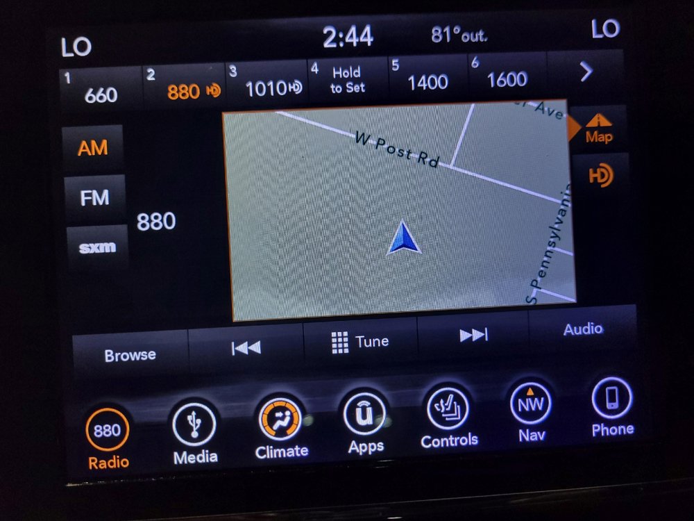 Used 2019 Jeep Grand Cherokee Limited w/ Luxury Group II AWD/4WD image 25