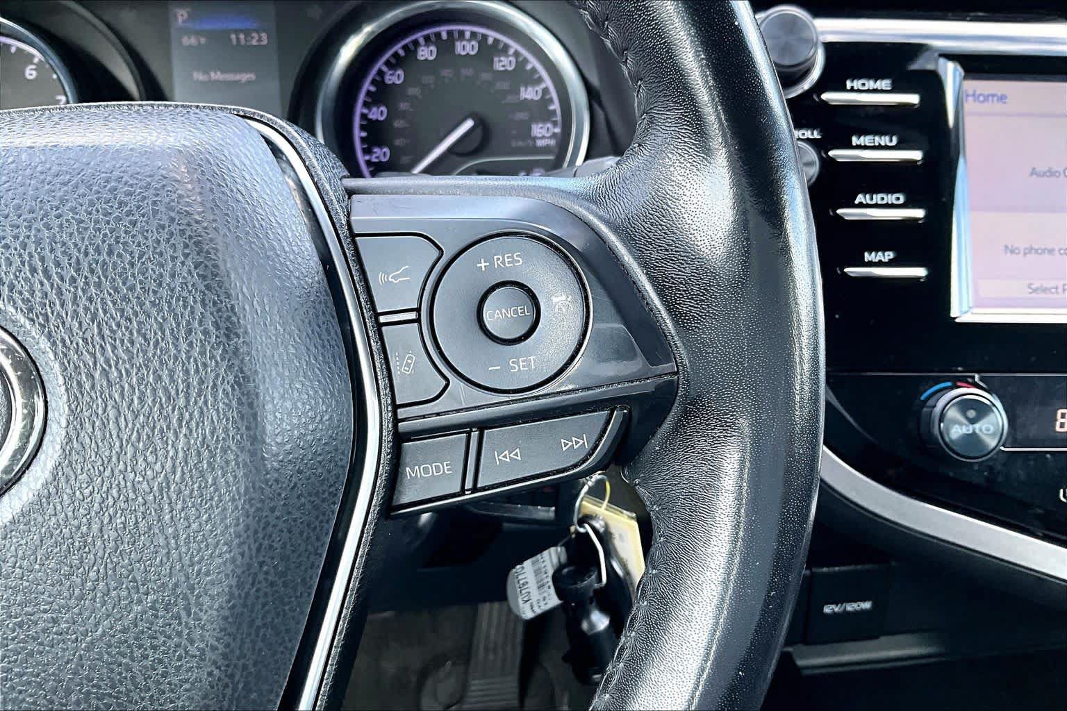 Used 2019 Toyota Camry SE FWD image 24