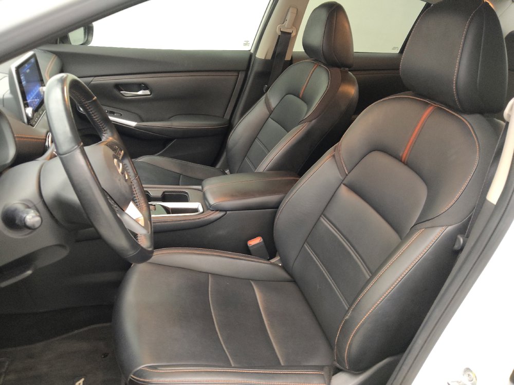 Used 2022 Nissan Sentra SR w/ SR Premium Package FWD image 17