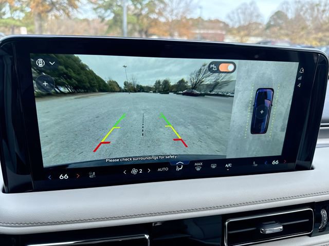 New 2026 Lincoln Aviator AWD image 17