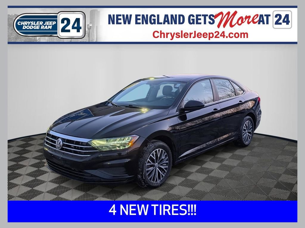 Used 2021 Volkswagen Jetta SE image 1