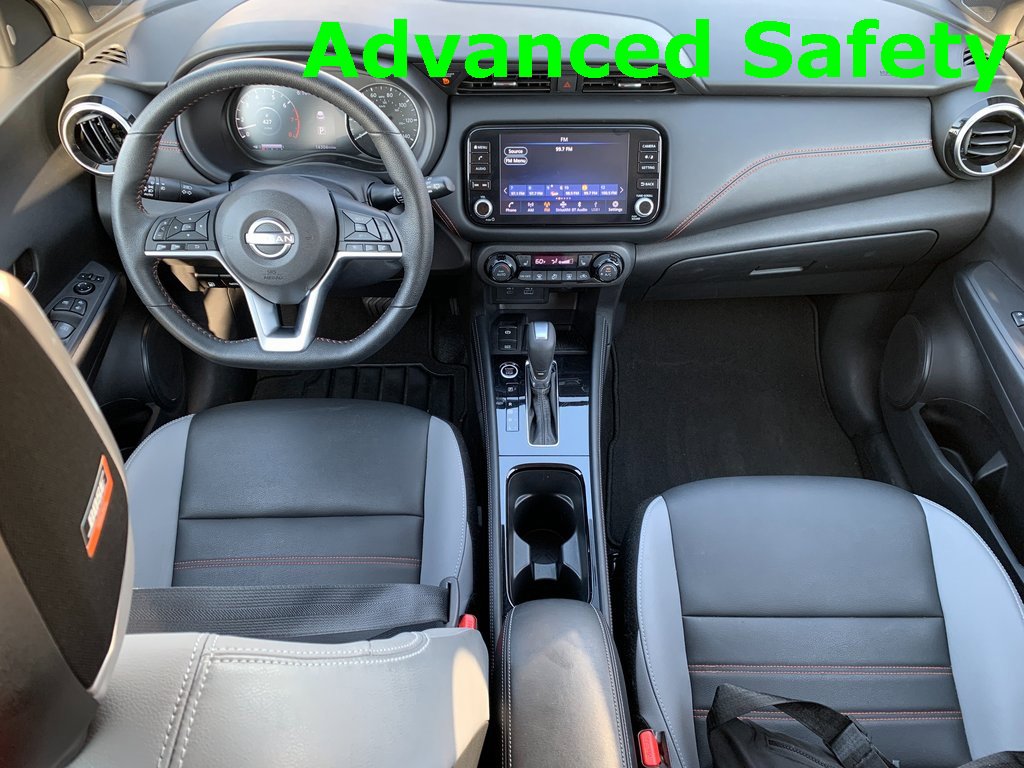 Used 2023 Nissan Kicks SR w/ SR Premium Package image 14