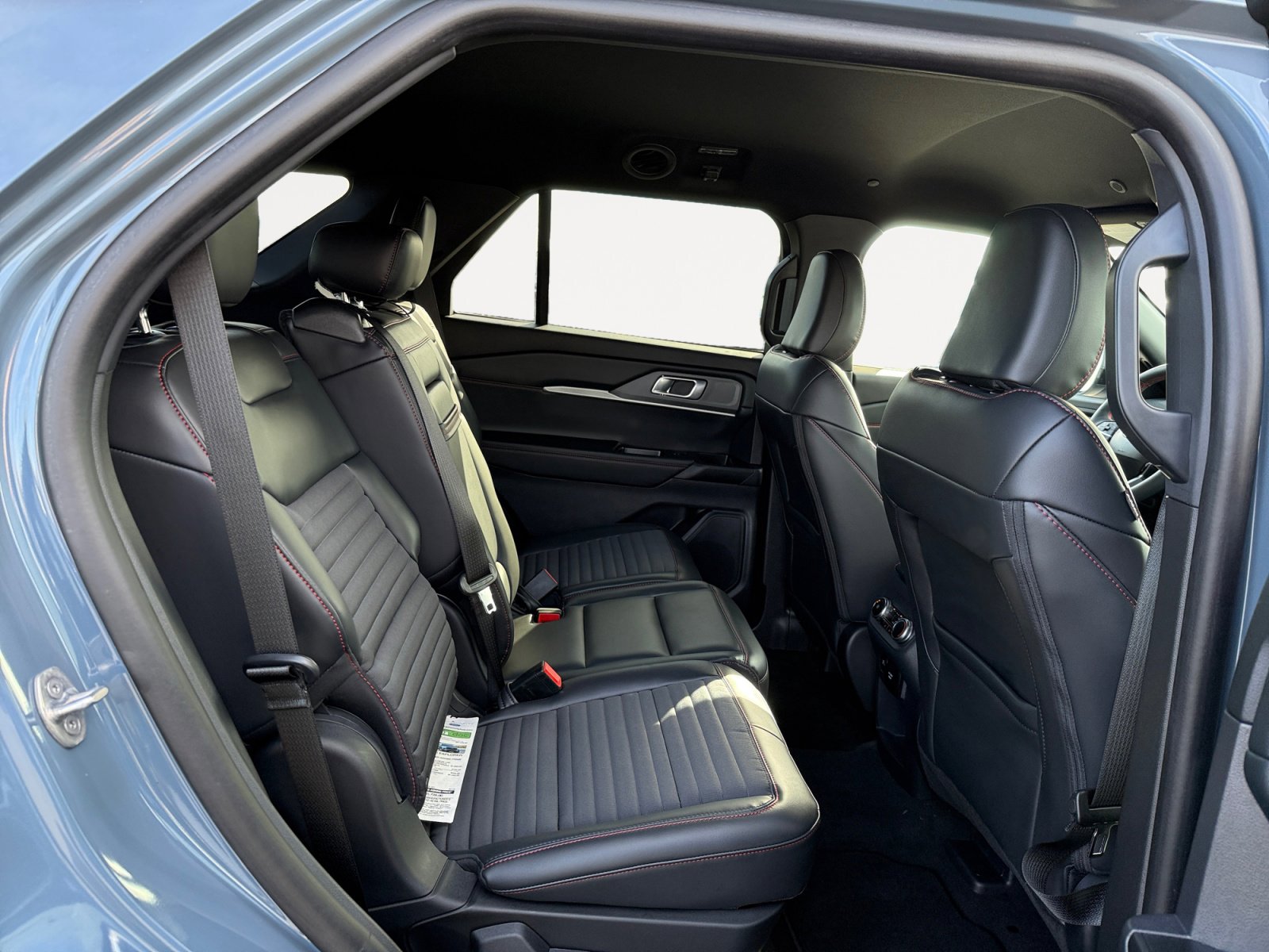 New 2025 Ford Explorer ST-Line w/ Premium Package image 18