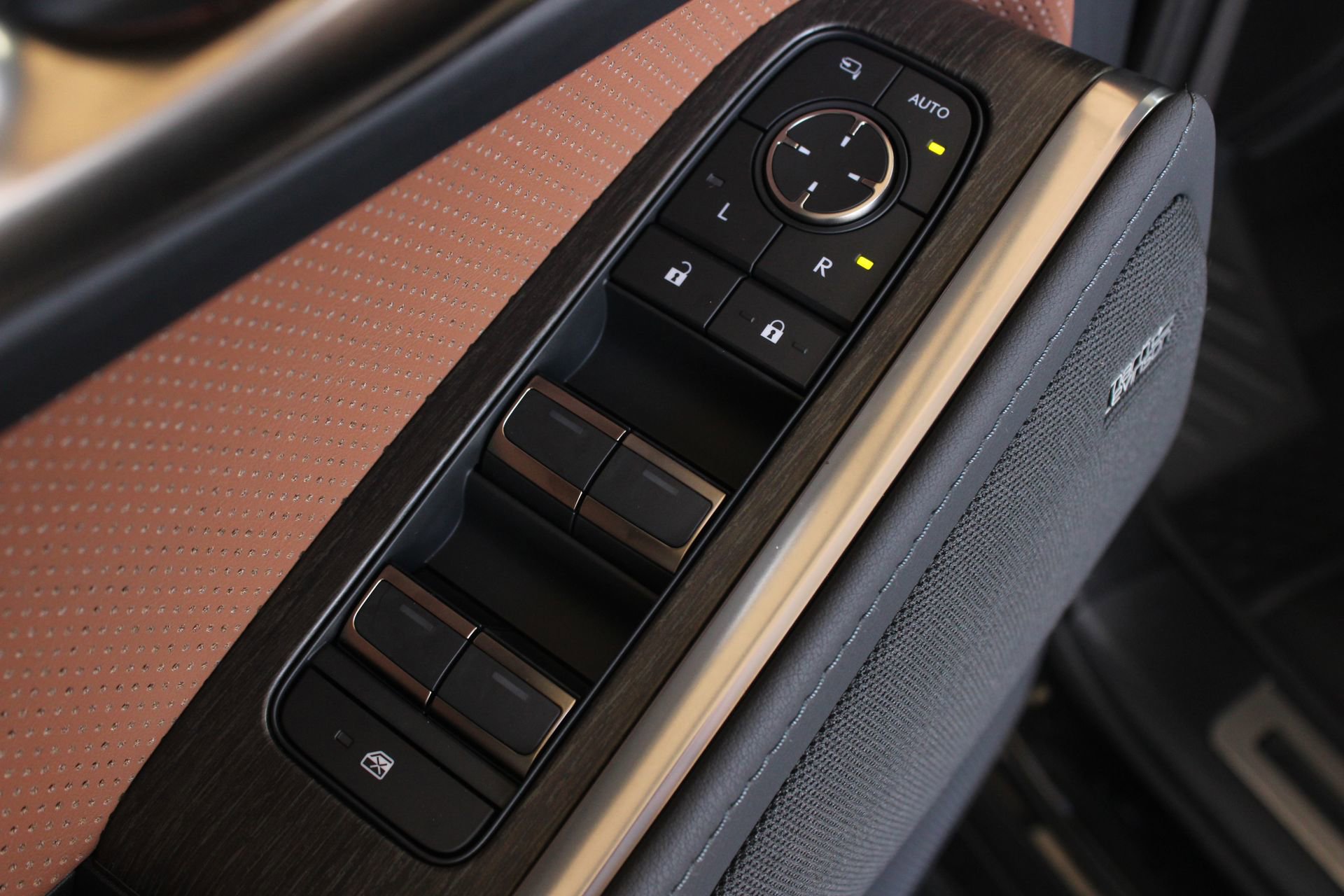 Used 2026 Lexus GX 550 AWD/4WD image 29