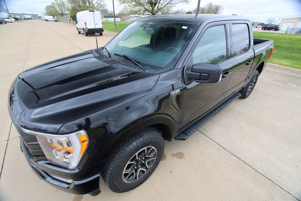 Used 2023 Ford F150 XLT w/ Equipment Group 302A High image 19