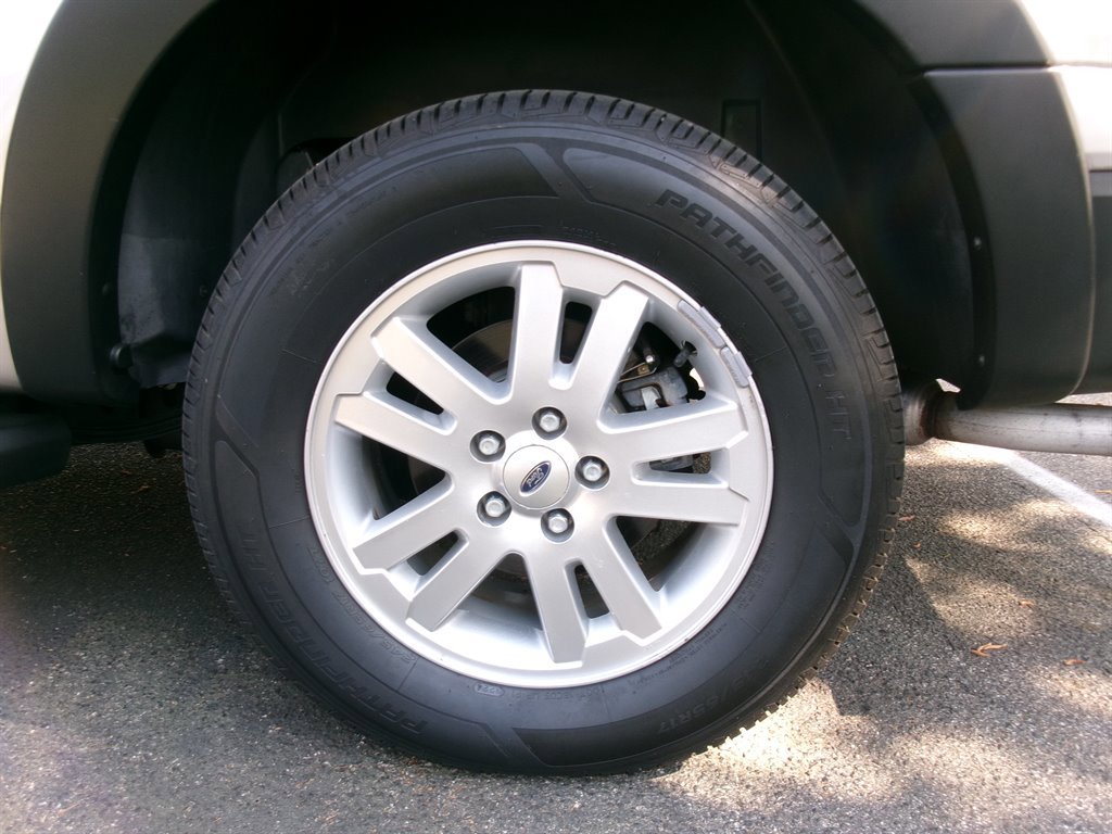 Used 2008 Ford Explorer Sport Trac XLT RWD image 38