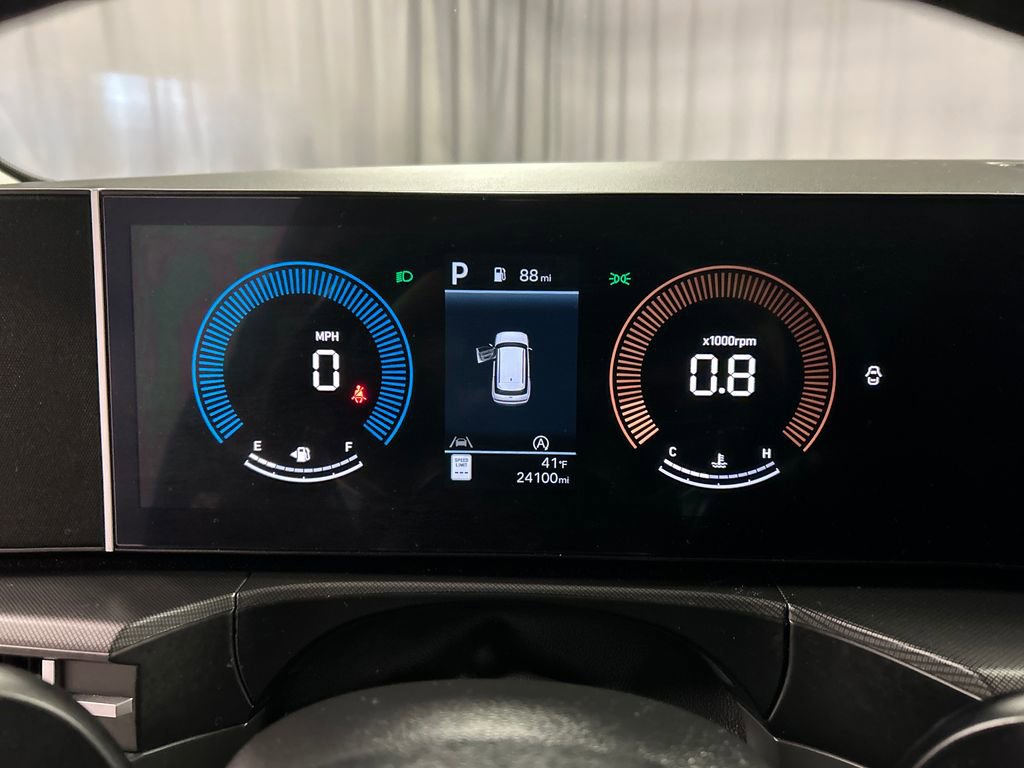 Used 2025 Hyundai Santa Fe SE image 14