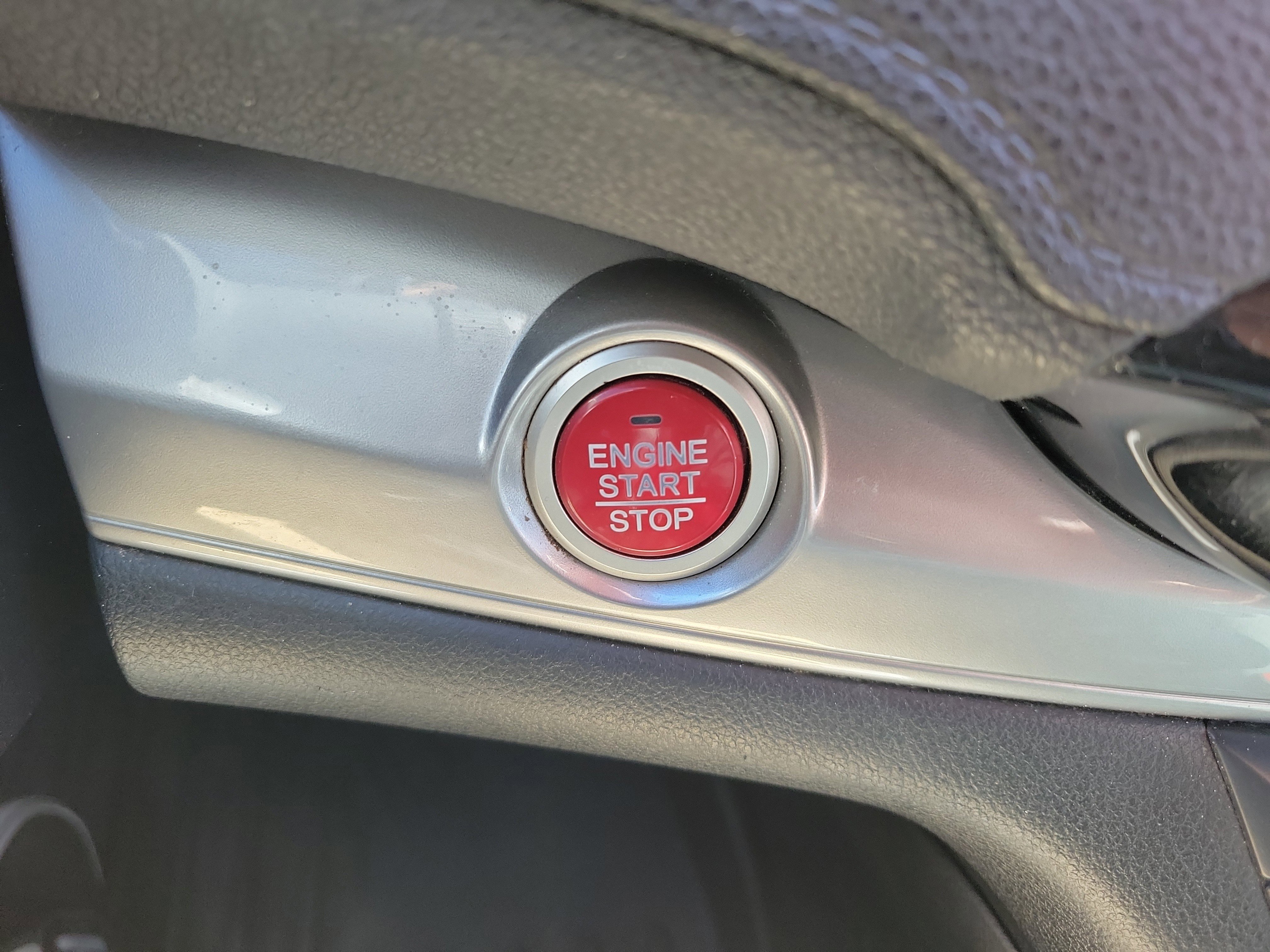 Used 2015 Honda CR-V EX image 32