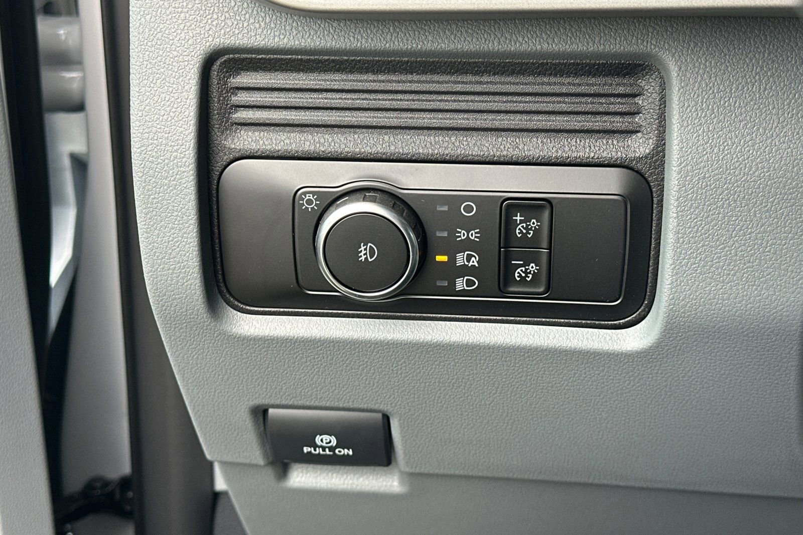 New 2026 Ford F350 XL w/ XL Chrome Package image 27