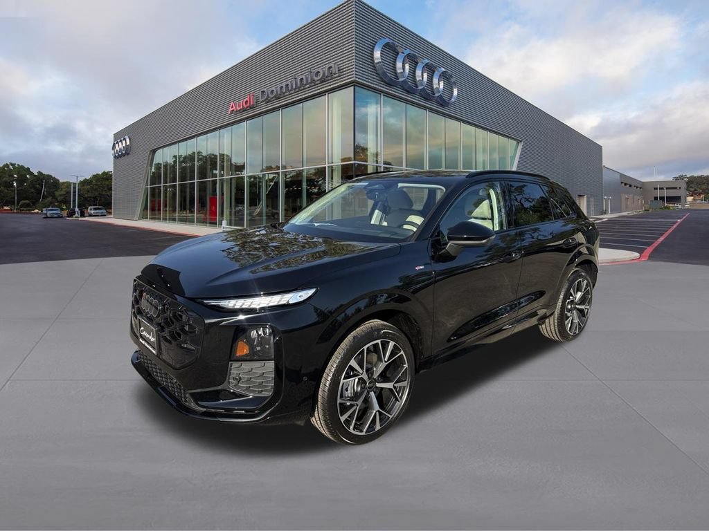 New 2026 Audi Q3 quattro 2.0T AWD/4WD image 1