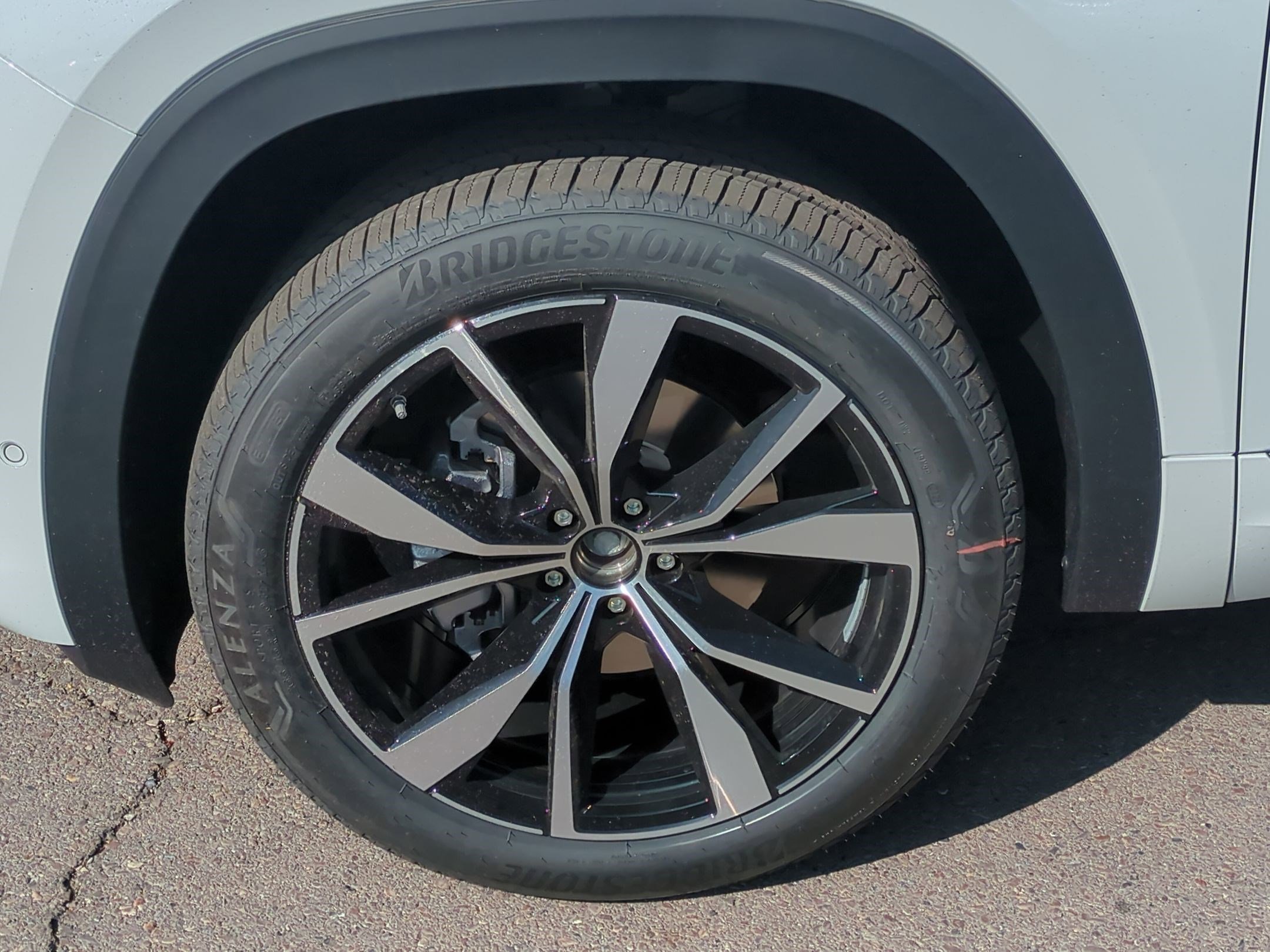 New 2026 Volkswagen Atlas SEL Premium R-Line image 19
