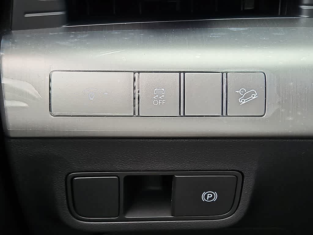 New 2026 Hyundai Kona SEL Premium FWD image 17