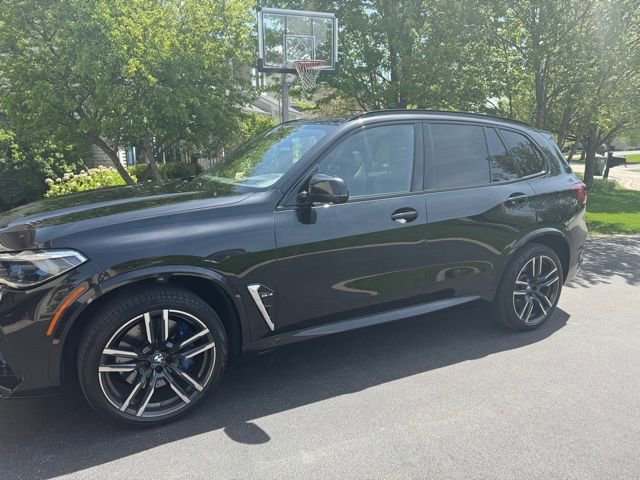 Used 2021 BMW X5 M w/ Executive Package AWD/4WD image 3