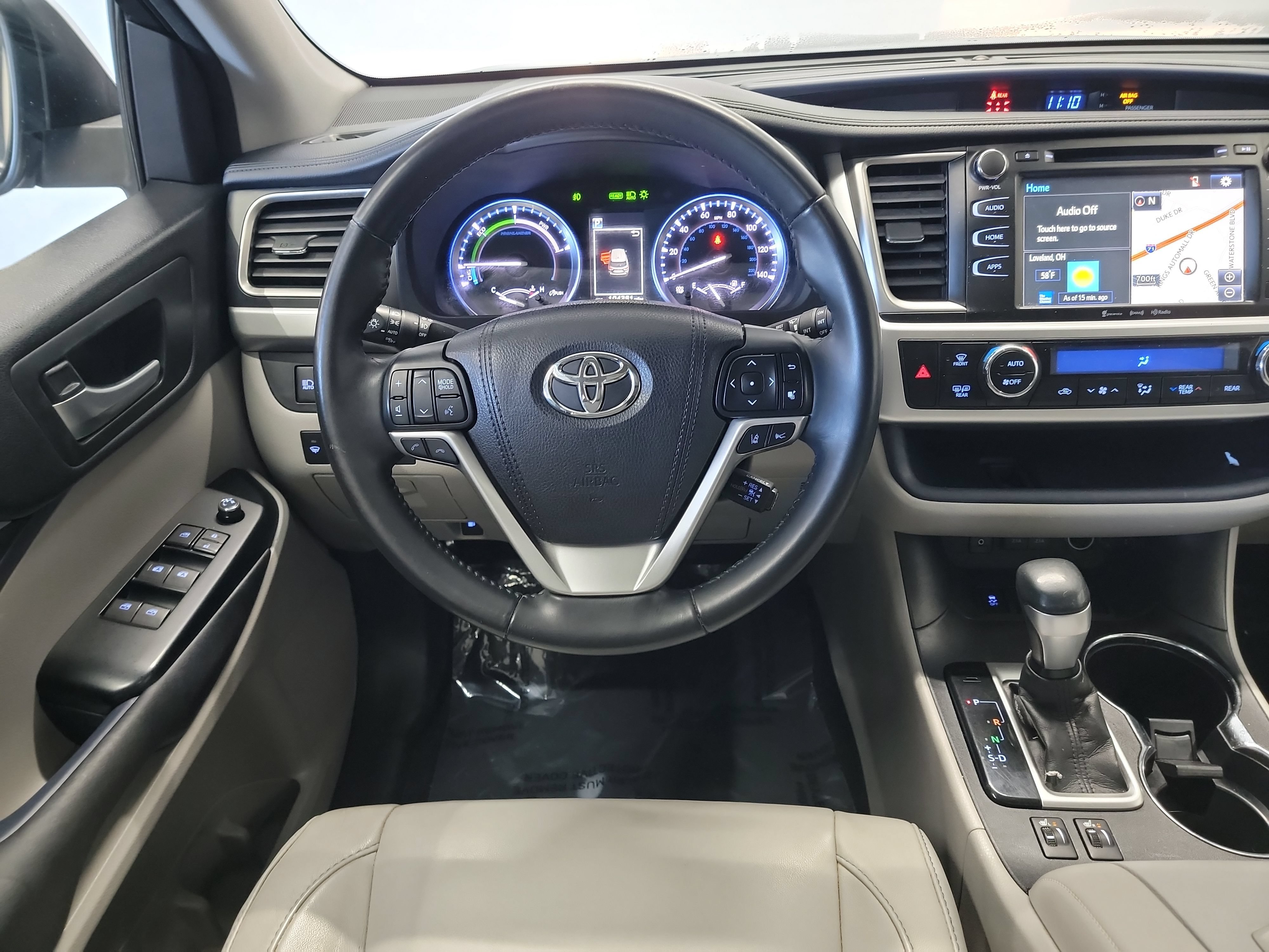 Used 2017 Toyota Highlander XLE w/ Carpet Mat Package AWD/4WD image 16