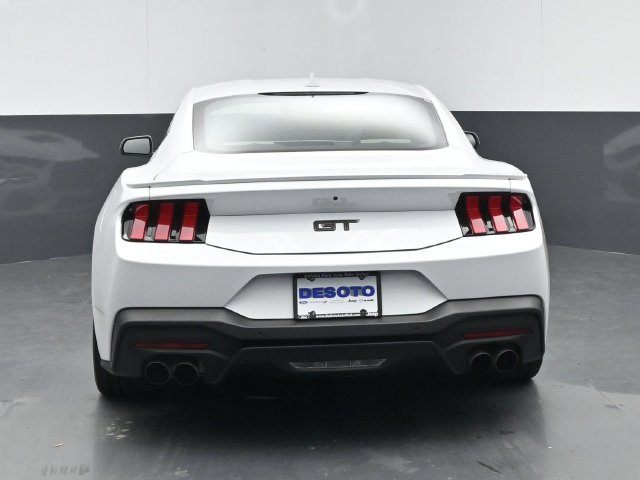 Used 2025 Ford Mustang GT Premium RWD image 7