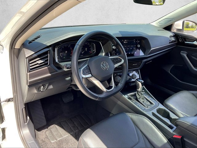 Used 2024 Volkswagen Jetta SEL FWD image 10