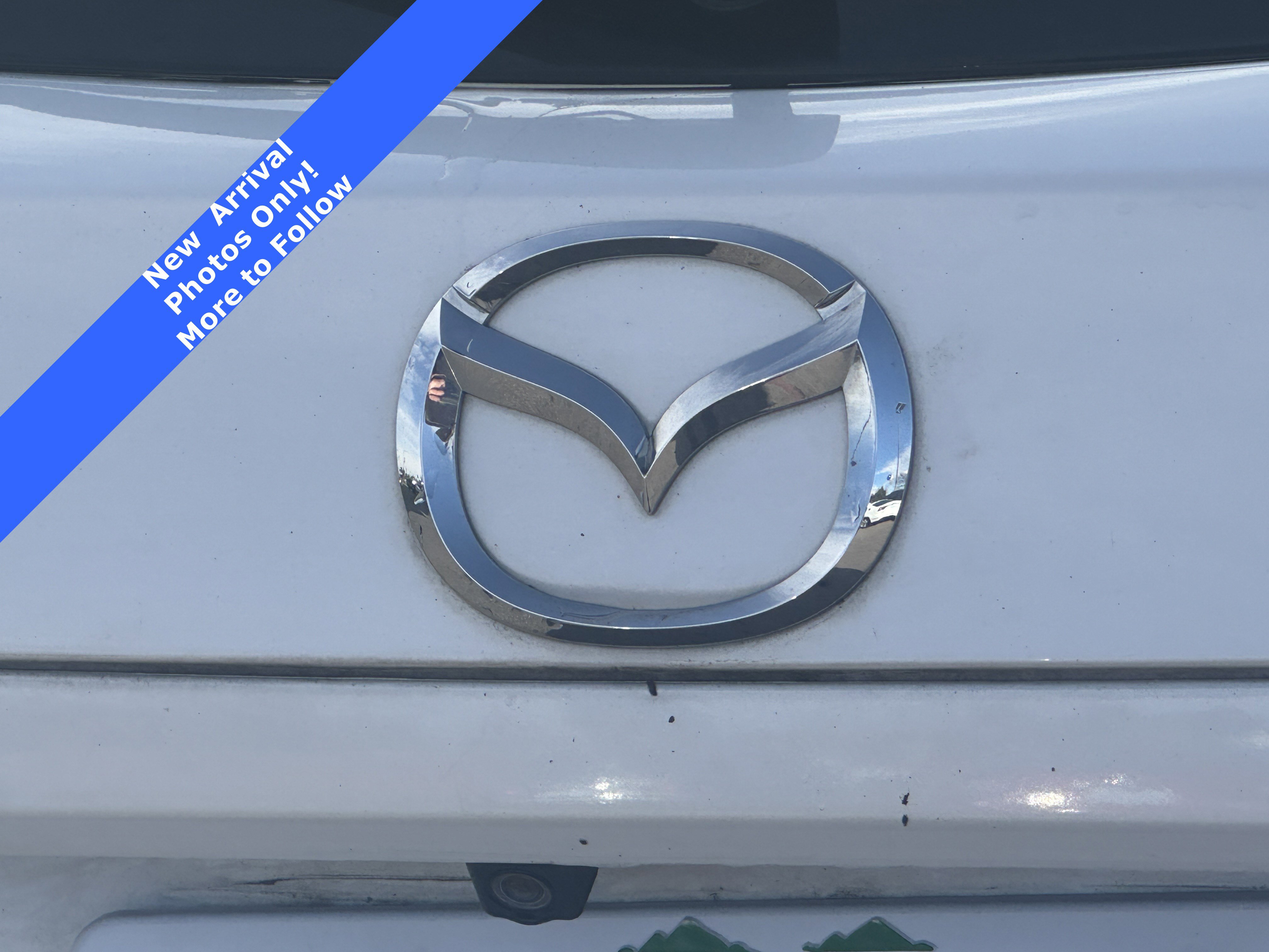 Used 2018 MAZDA MAZDA3 Touring image 7