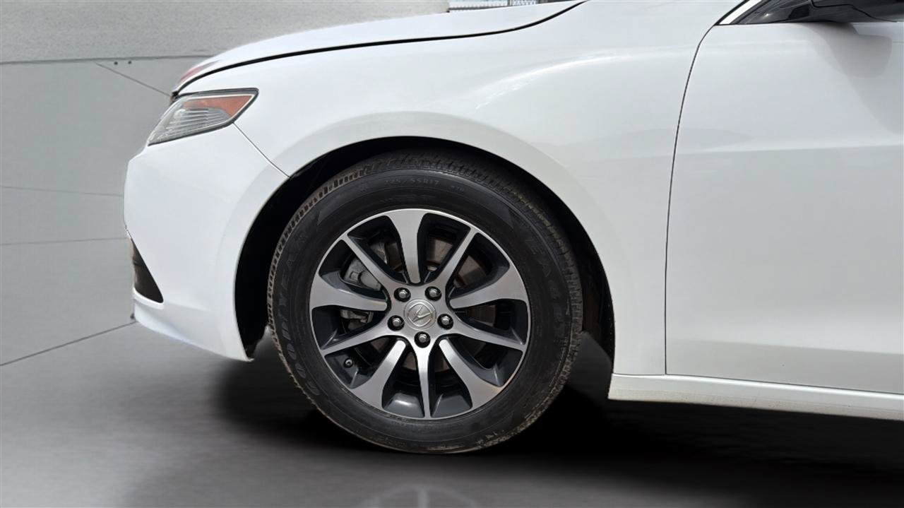 Used 2015 Acura TLX w/ Technology Package FWD image 33
