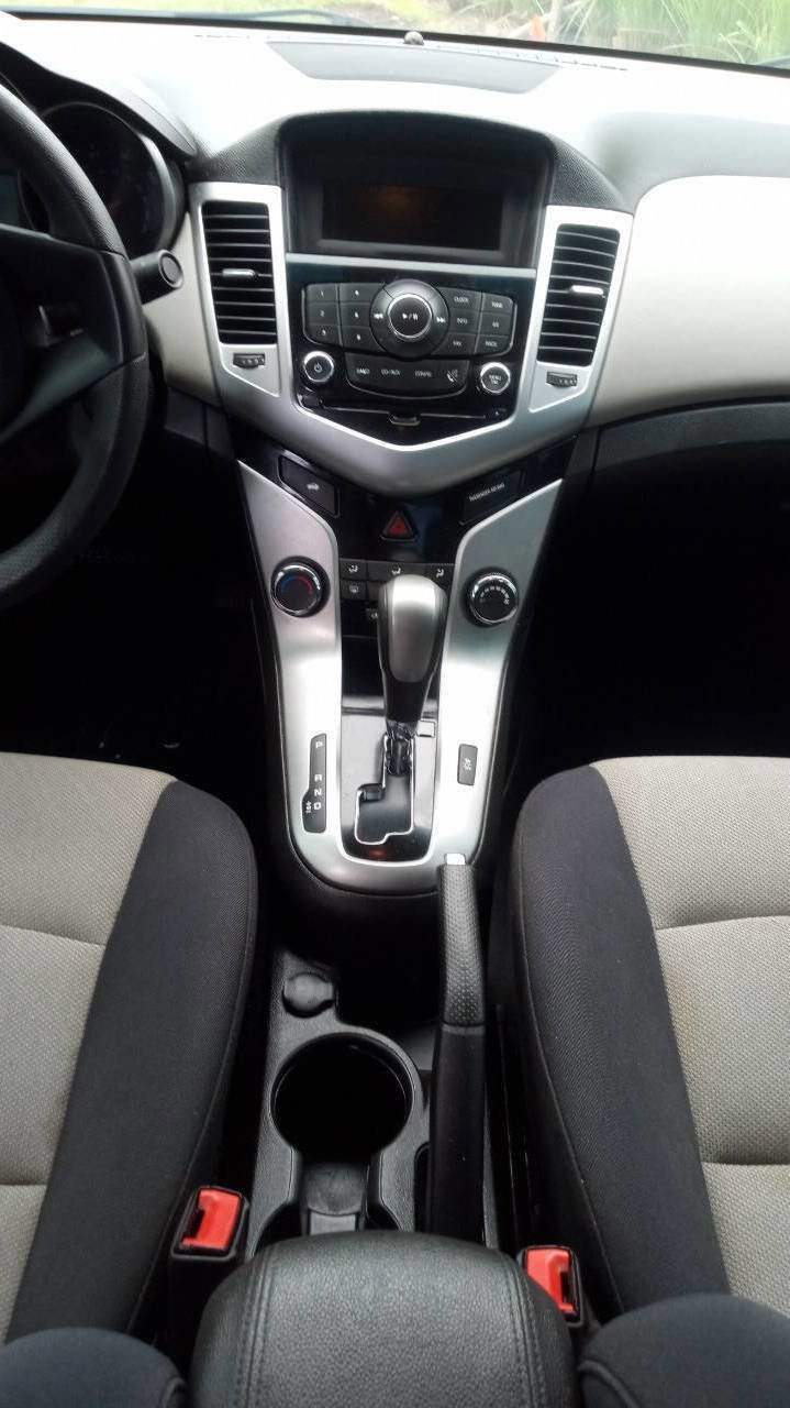 Used 2016 Chevrolet Cruze LS image 14