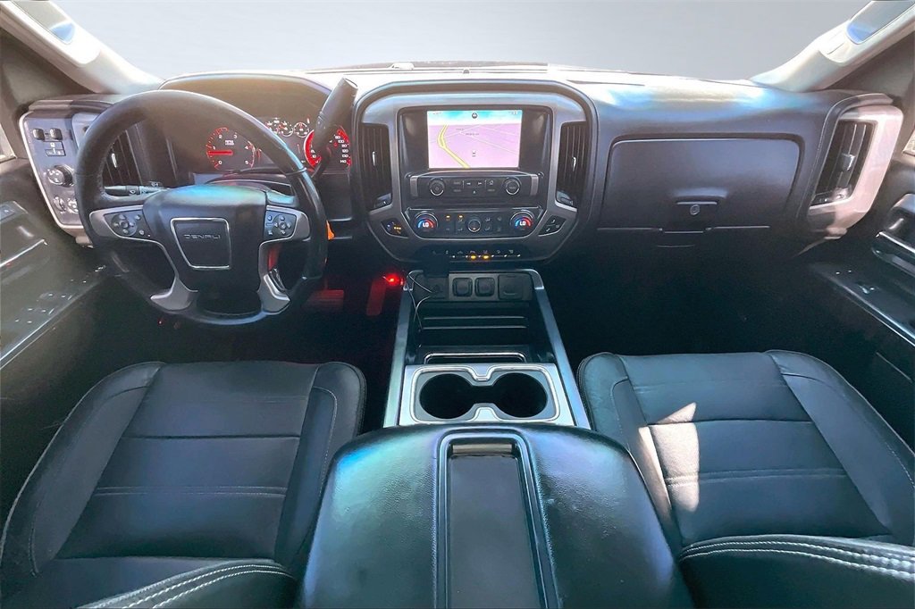 Used 2015 GMC Sierra 2500 Denali w/ Duramax Plus Package image 9