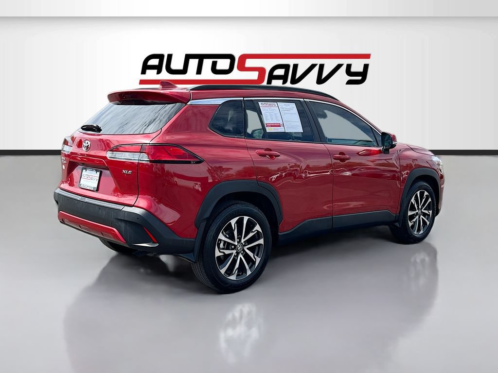 Used 2024 Toyota Corolla Cross XLE w/ Convenience Package FWD image 7