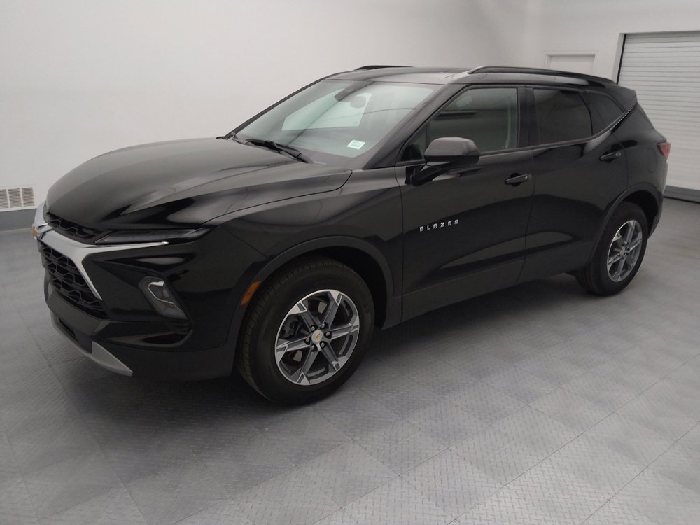 Used 2024 Chevrolet Blazer LT w/ Convenience Package image 2