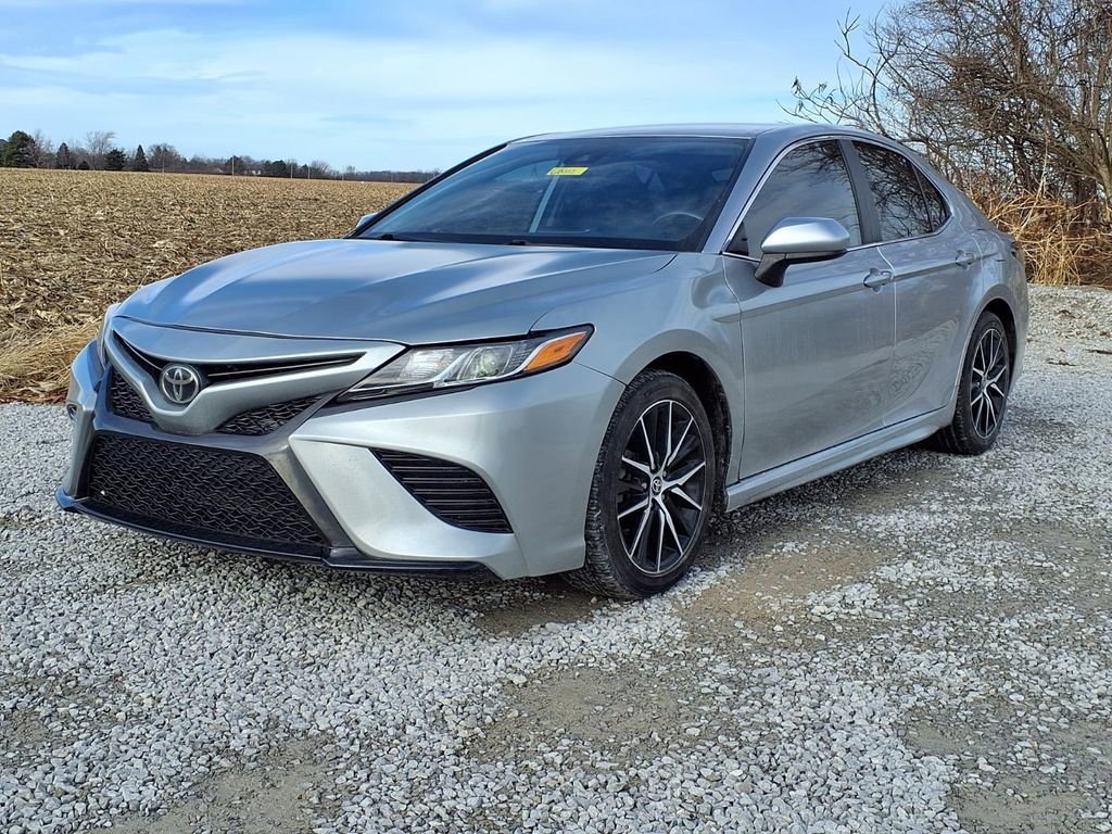 Used 2021 Toyota Camry SE FWD image 24