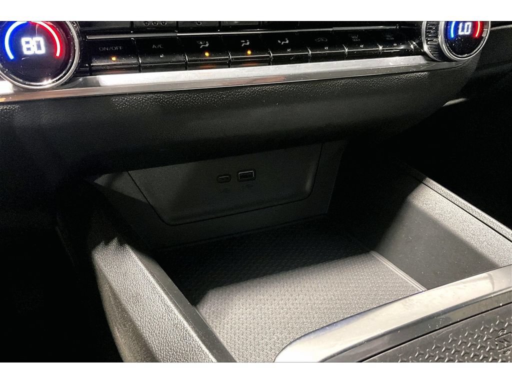 Used 2025 Chevrolet Equinox LT w/ Convenience Package II AWD/4WD image 33