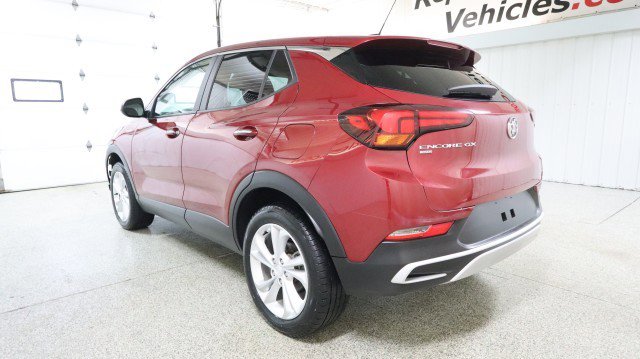 Used 2021 Buick Encore GX Preferred w/ Cold Weather Comfort Package image 3