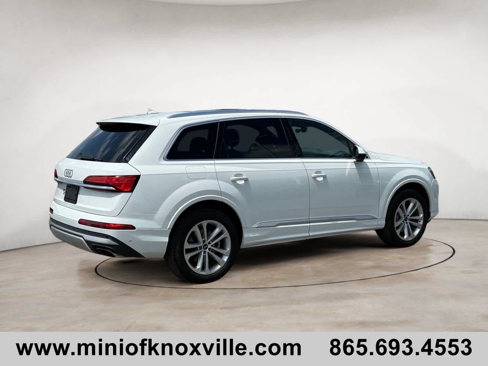Used 2025 Audi Q7 3.0T Premium Plus AWD/4WD image 3
