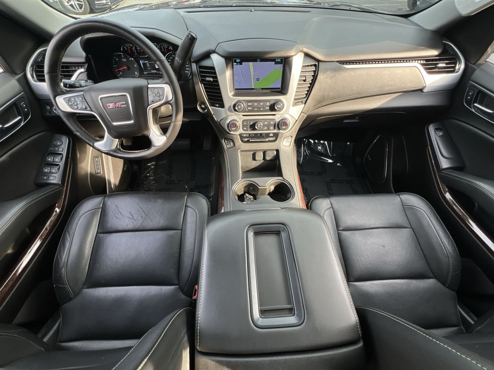Used 2020 GMC Yukon SLT w/ Open Road Package AWD/4WD image 13