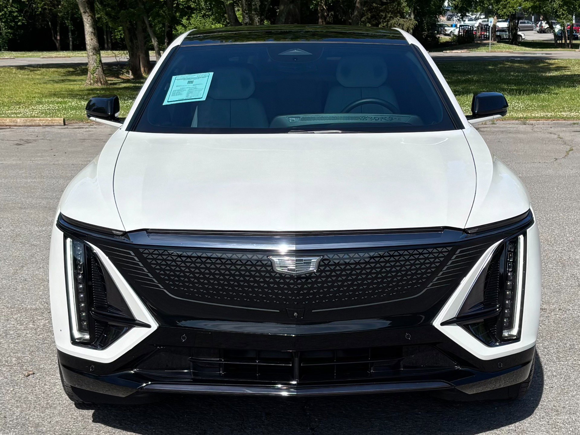 Used 2024 Cadillac Lyriq Sport RWD image 6