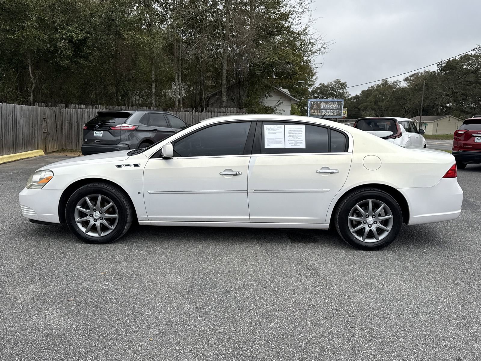 Used 2006 Buick Lucerne CXL w/ Luxury Package FWD image 3